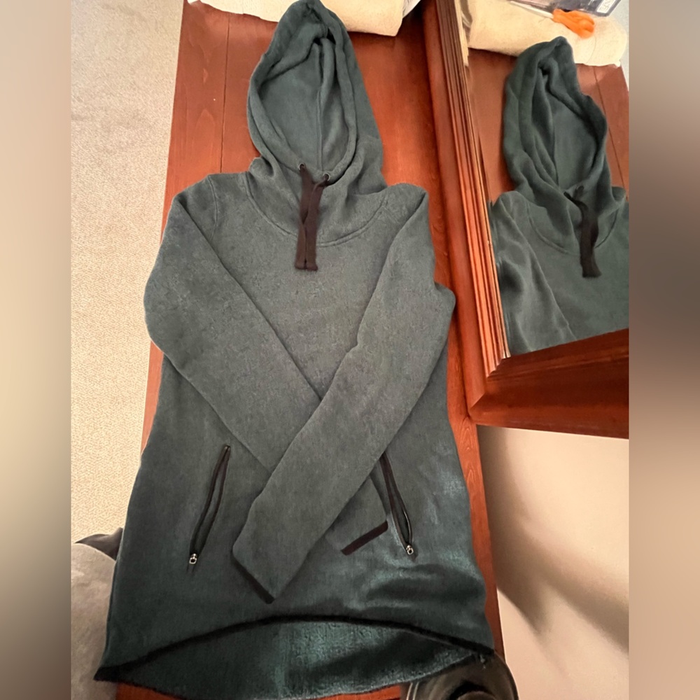 ❄️Old Navy Active Fleece Lined Sweater Hoodie sweatshirt